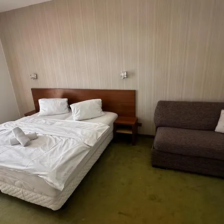 Timea B 201 * ヴェルカー・ロムニツァ